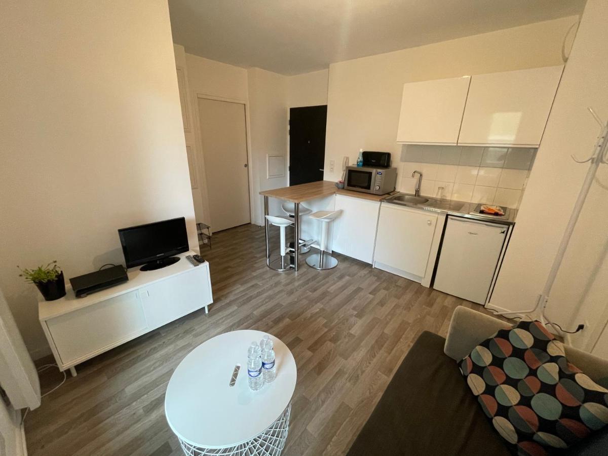 Gredi, Appt Avec Parking Et Terrasse A Caen Διαμέρισμα Εξωτερικό φωτογραφία